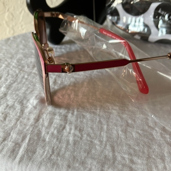 Kate Spade: Pink/Gold Tone Wire IANNA Cat Eye Sunglasses - Picture 8 of 16